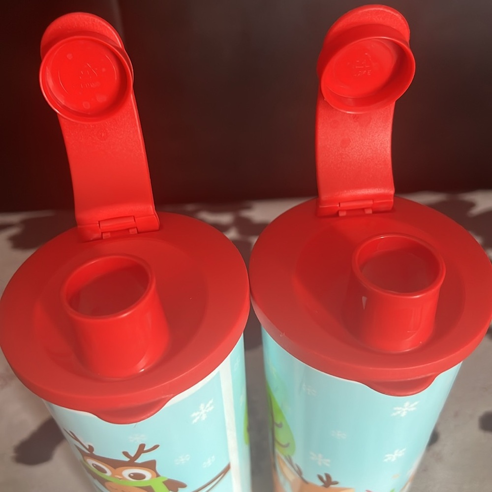Tupperware kid cups - Picture 3 of 9